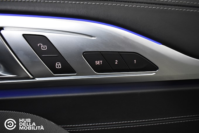 BMW M850i xDrive Cabrio